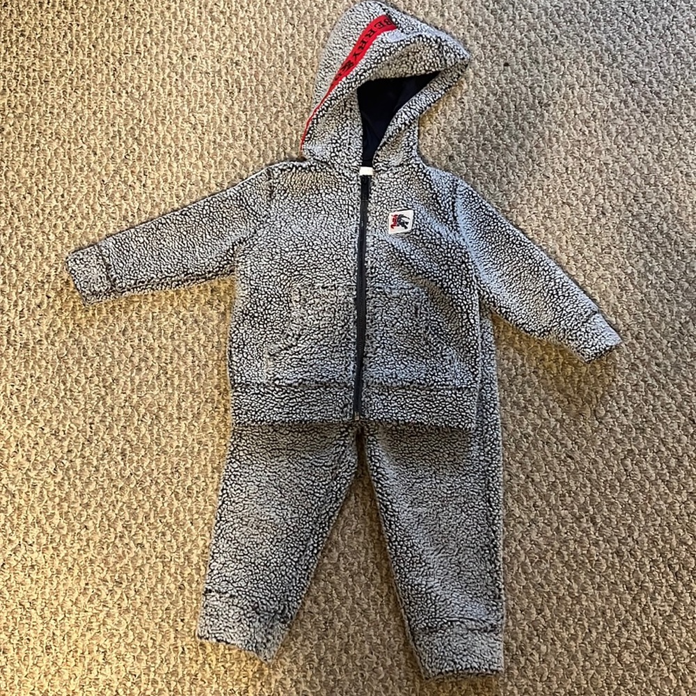 Burberry Matching Suit